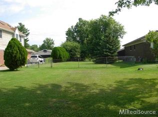 50380 Ruedisale St, New Baltimore, MI 48047