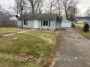 717 S Calhoun St, Aurora, IL 60505