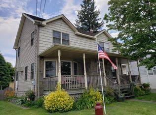 65 Roosevelt Dr, Bethpage, NY 11714