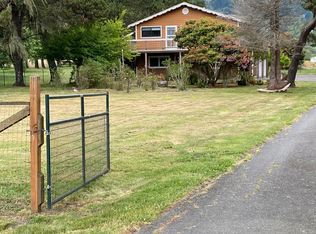 15669 Goshen Ln, Brookings, OR