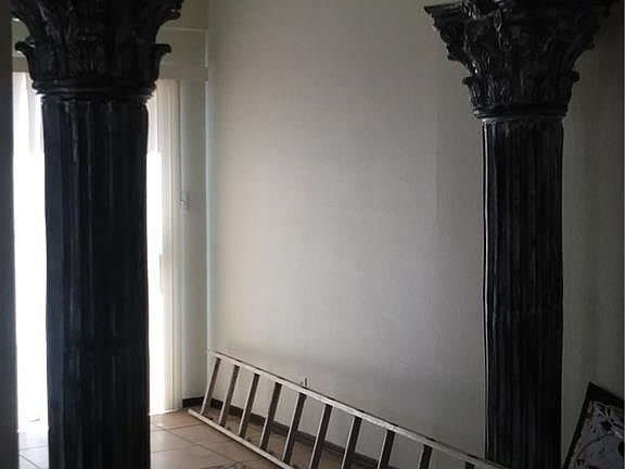 3rd image of 1703 Saint Paul