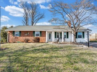 936 Blandford Ave, Vinton, VA 24179