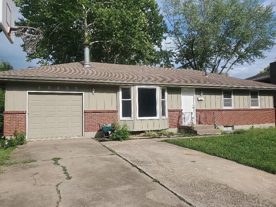 1st image of 13433 Belmead Ave