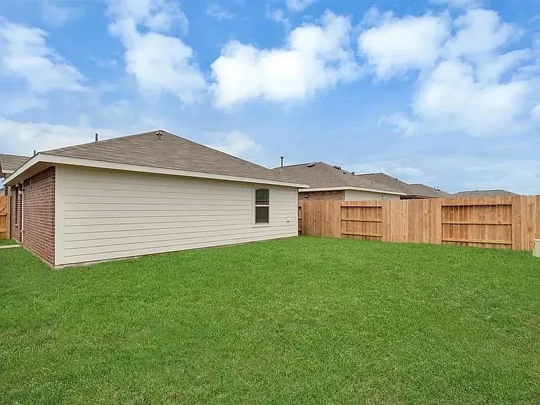 27003 Winward Creek Trl — Photo 23