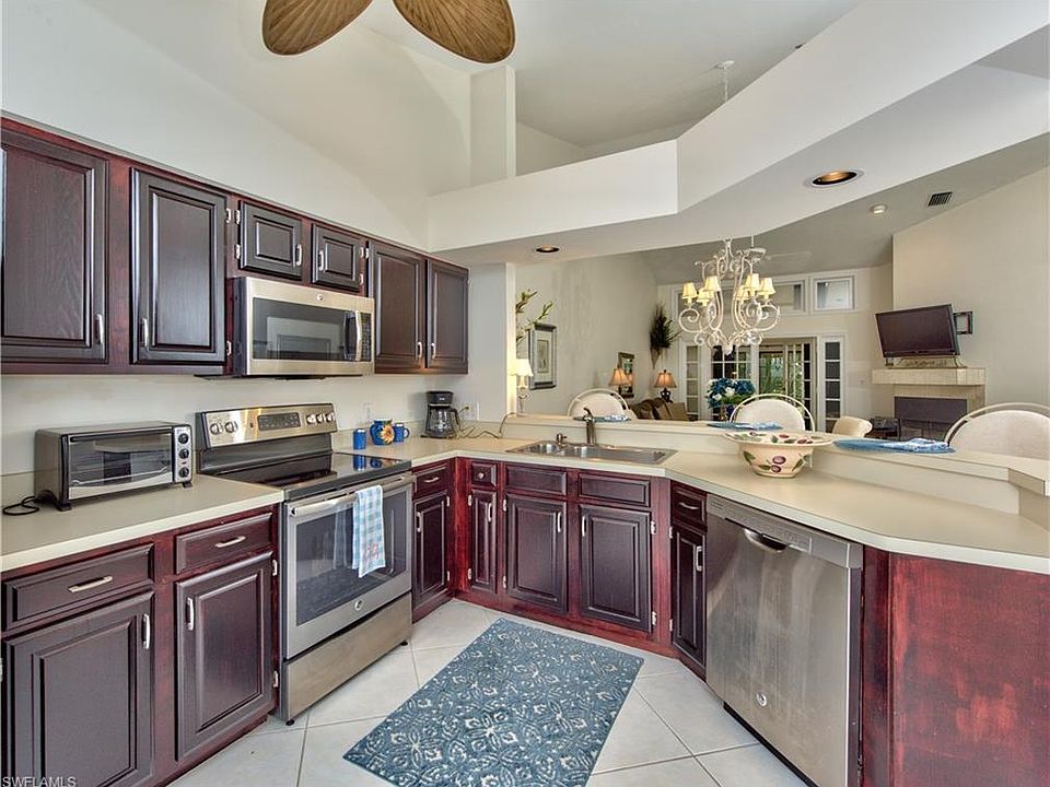1st image of 575 Park Shore Dr #2
