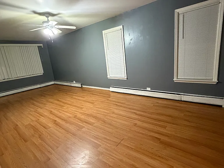living room (1st floor)