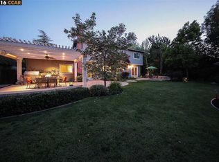 2876 Deerpark Dr, Walnut Creek, CA 94598
