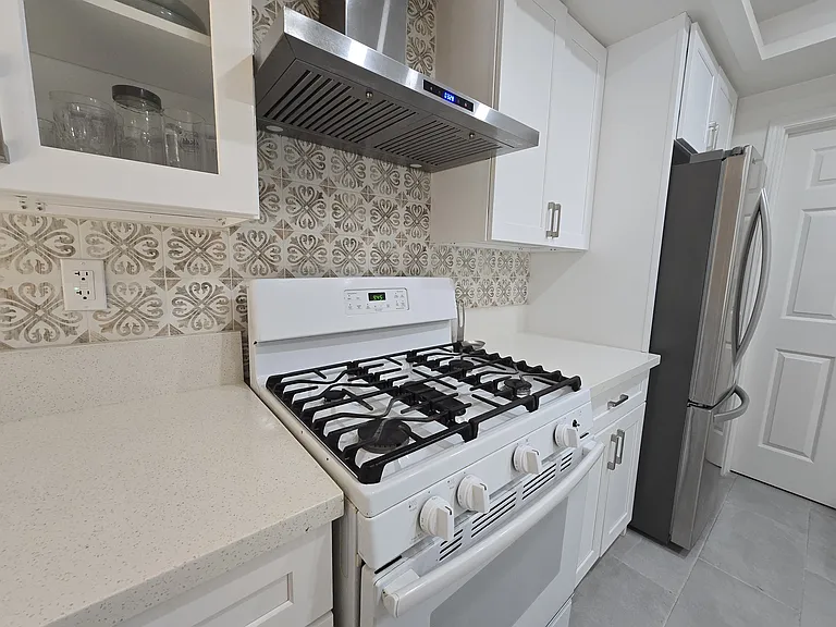 1255 Clearspring Dr — Photo 4