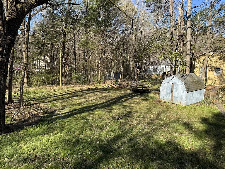 7231 Leaves Ln — Photo 14