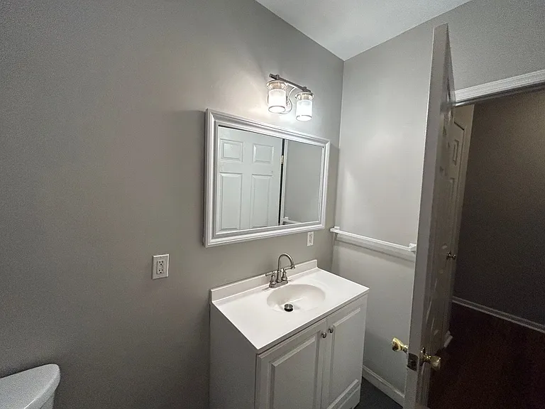 1823 North 33rd Street — Photo 24