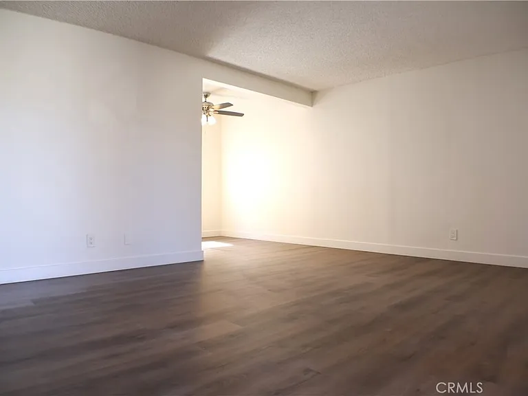 21024 Reynolds Dr #2 — Photo 5