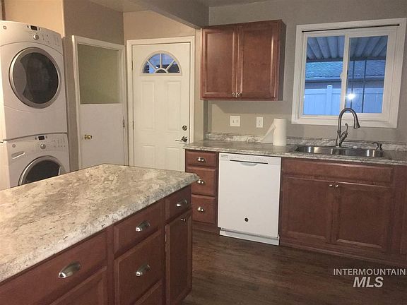 4th image of 137 N Garden Ct #139-N