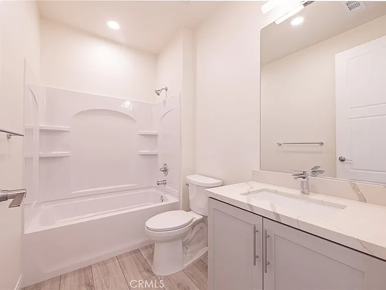 140 S New Ave #1 — Photo 27