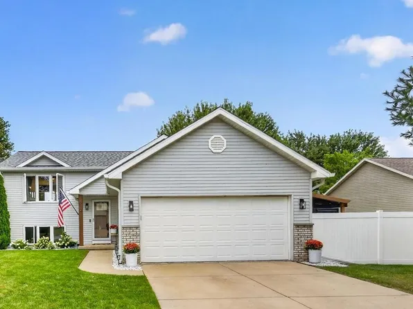 812 Hanksfield Pl, Prairie Du Sac, WI 53578