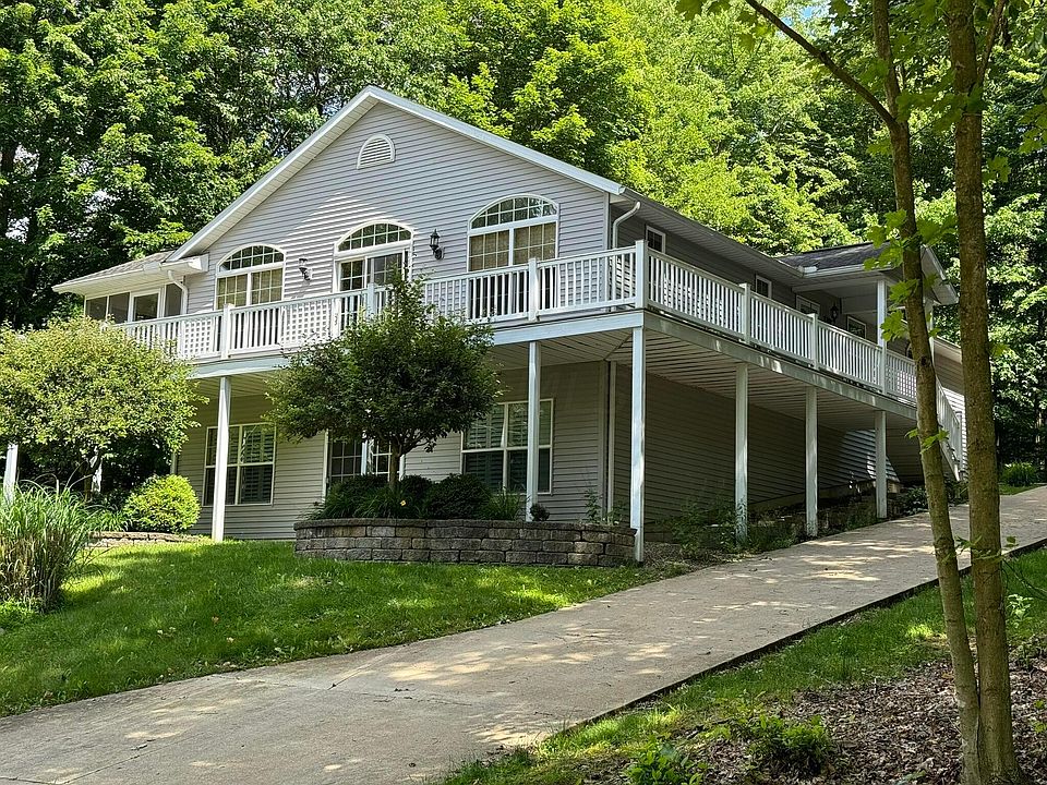 1st image of 684 King Beach Dr