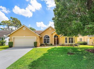 13053 Meadowbreeze Drive, Wellington, FL 33414