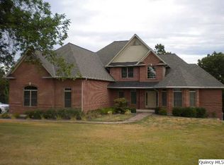 7011 Horseshoe Valley Rd, Quincy, IL 62305