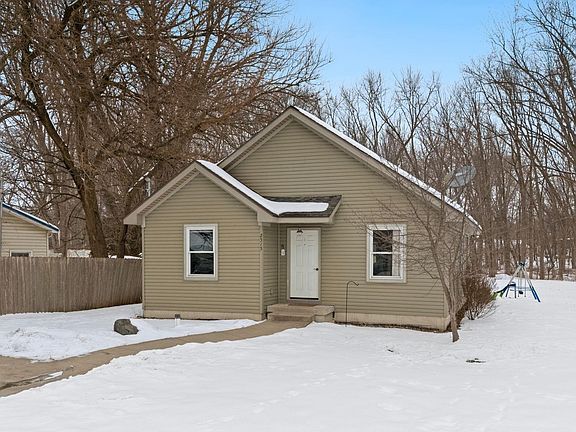 2nd image of 2515 Oriole Ln