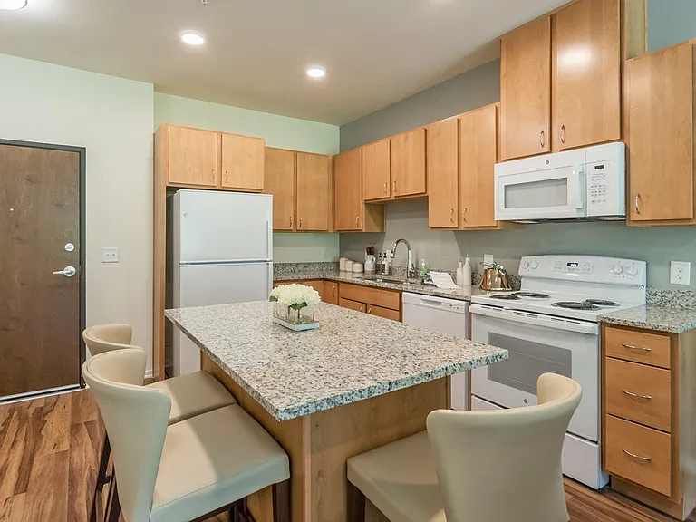 Covington Crossings 55+ Senior Living — Photo 35