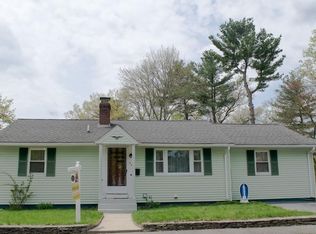 24 Meadowbrook Rd, Hudson, MA 01749