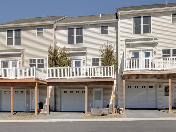2nd image of 378 Blue Stone Hills Dr