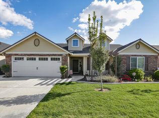 1849 W Bryman St, Hanford, CA 93230