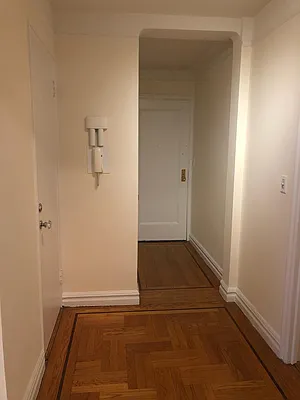 Rented by Charitable Broker | media 31