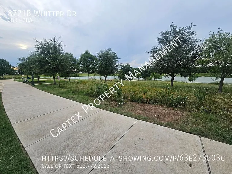 8721B Whitter Dr — Photo 29