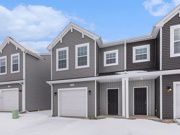 1302 Timber Hollow Ct, Greenville, MI 48838