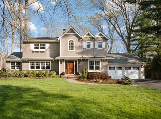 16 Jay Rd, Chatham, NJ 07928