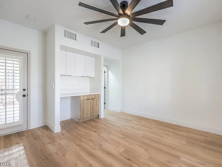 2183 Cumberland Hill Dr — Photo 35