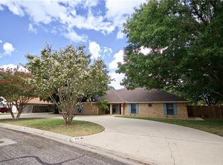 213 Pin Oak Dr, Harker Heights, TX 76548