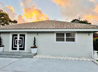 51 Lariat Cir, Boca Raton, FL 33487
