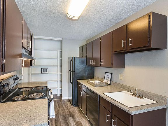 4th image of 1670 N Murray Blvd #3ca3b7b1f