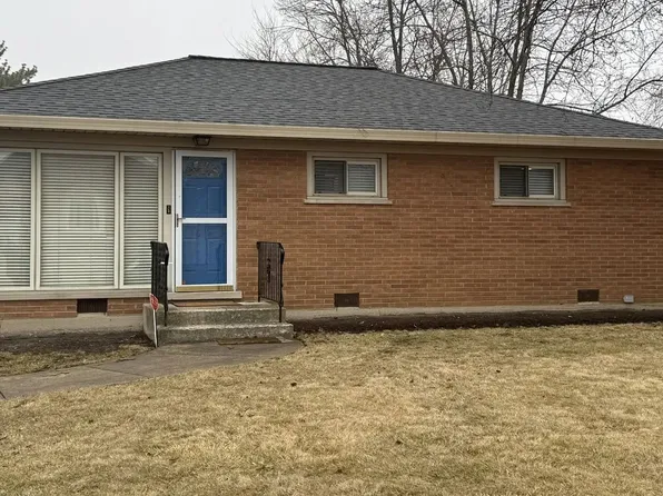 711 N Kenilworth Ave, Elmhurst, IL 60126