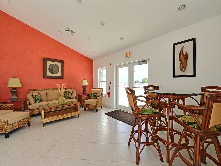 2700 Ocean Dr #107 — Photo 30