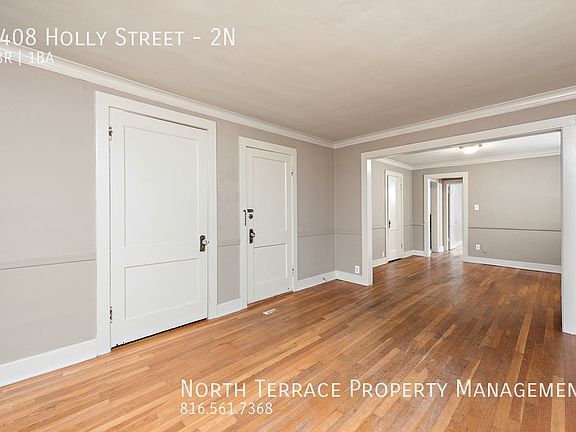 5th image of 4408 Holly St S #2N