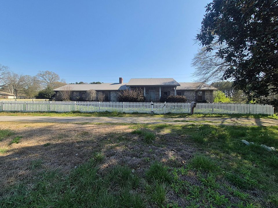 1st image of 273 Butler Farm Rd