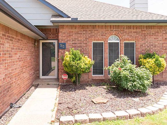 2nd image of 323 Oakdale Dr