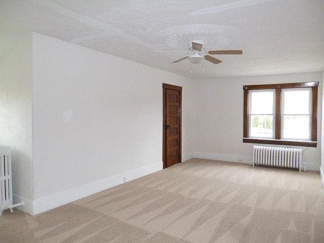 Large Bedroom