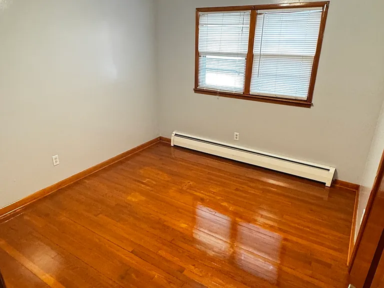 156 Putnam Ave — Photo 10