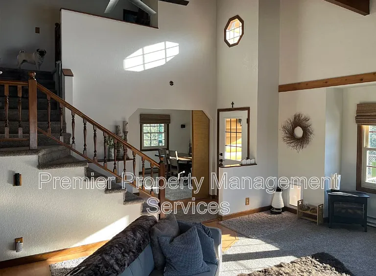 4513 Corral Dr — Photo 5