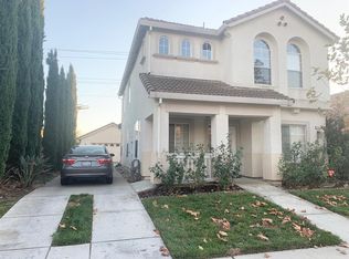 9445 Canmoor Cir, Elk Grove, CA 95758