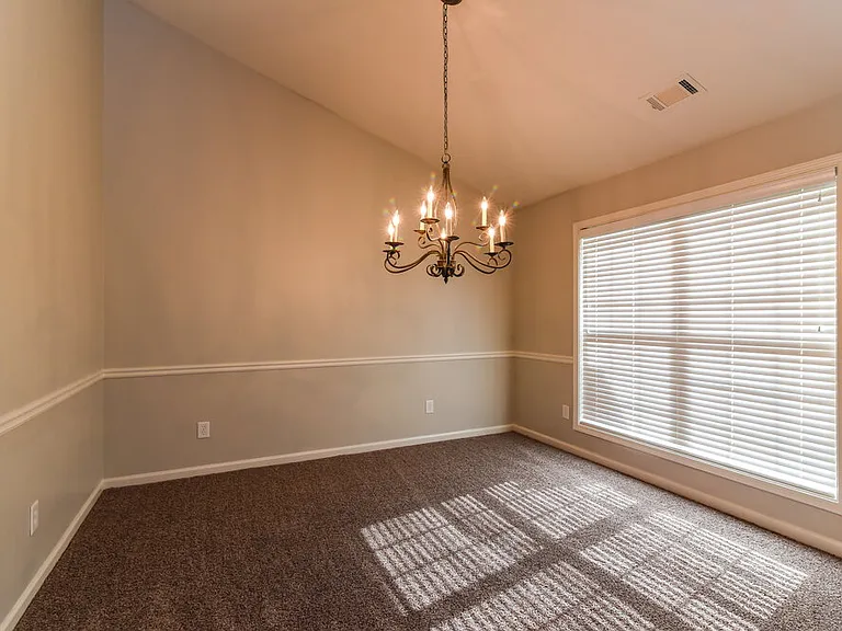 833 Creek Bottom Rd — Photo 5