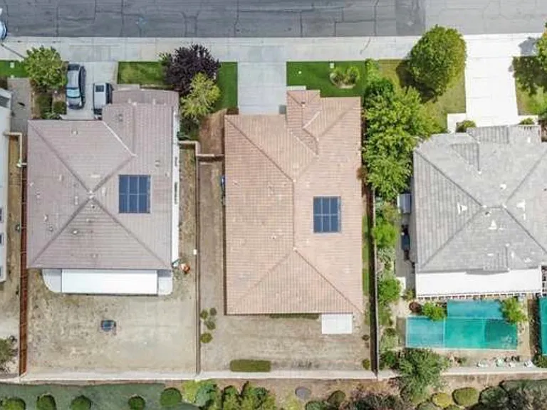 45019 Carla Ct — Photo 7
