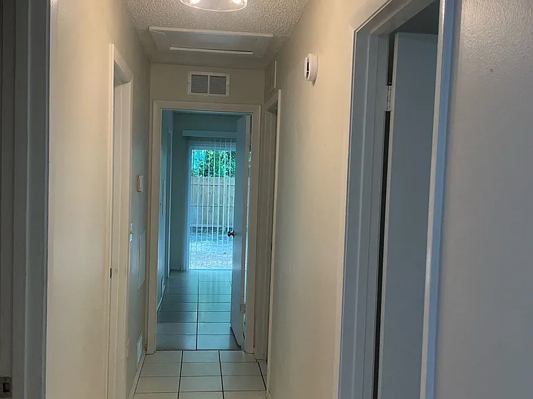 3832 Valley Tree Dr #3830 — Photo 10