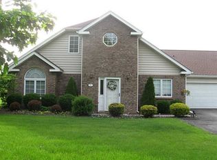 97 Nicholas Dr, Beaver, PA 15009