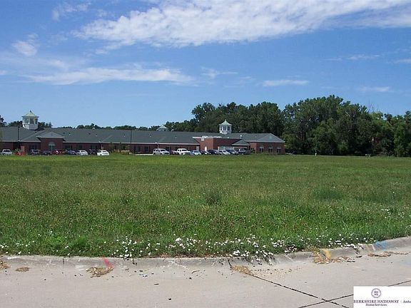 5th image of 1111 Papillion Pkwy
