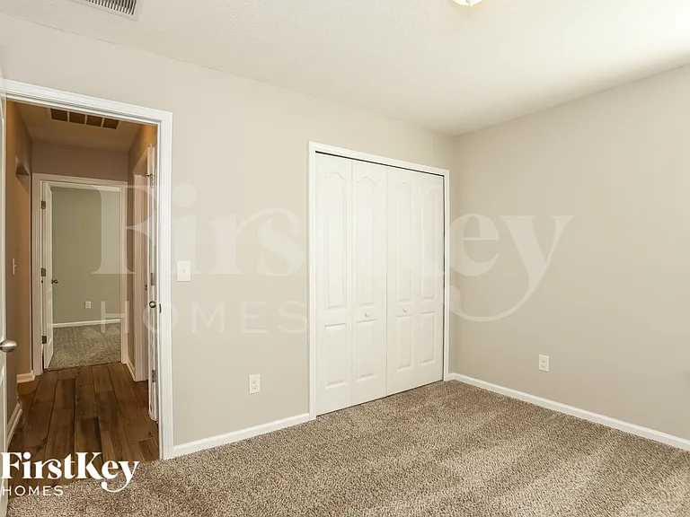 4145 Emilio Ln — Photo 17