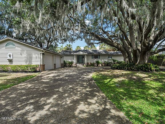 4th image of 5055 SANIBEL Drive